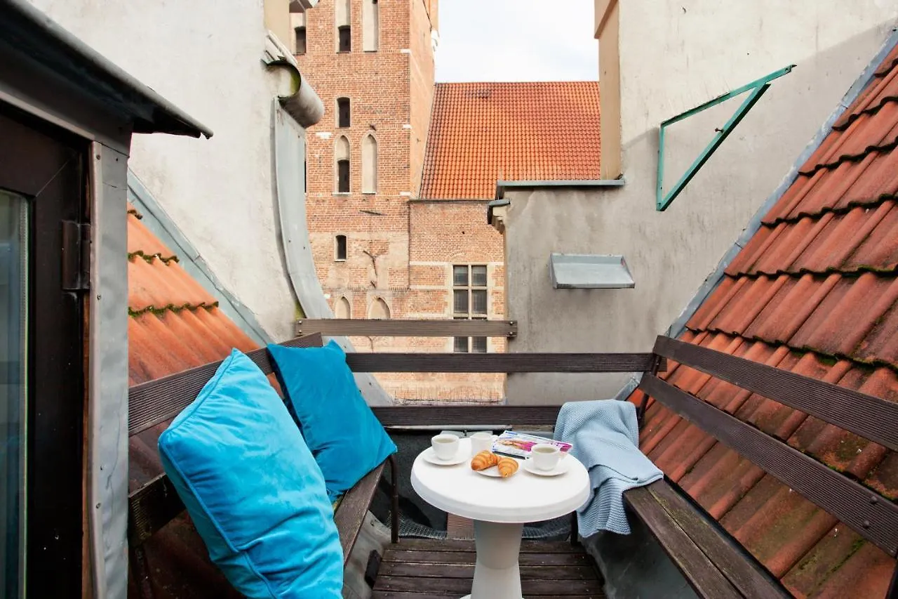 Elite Apartments Rooftop With A View Of The Old Town Gdansk